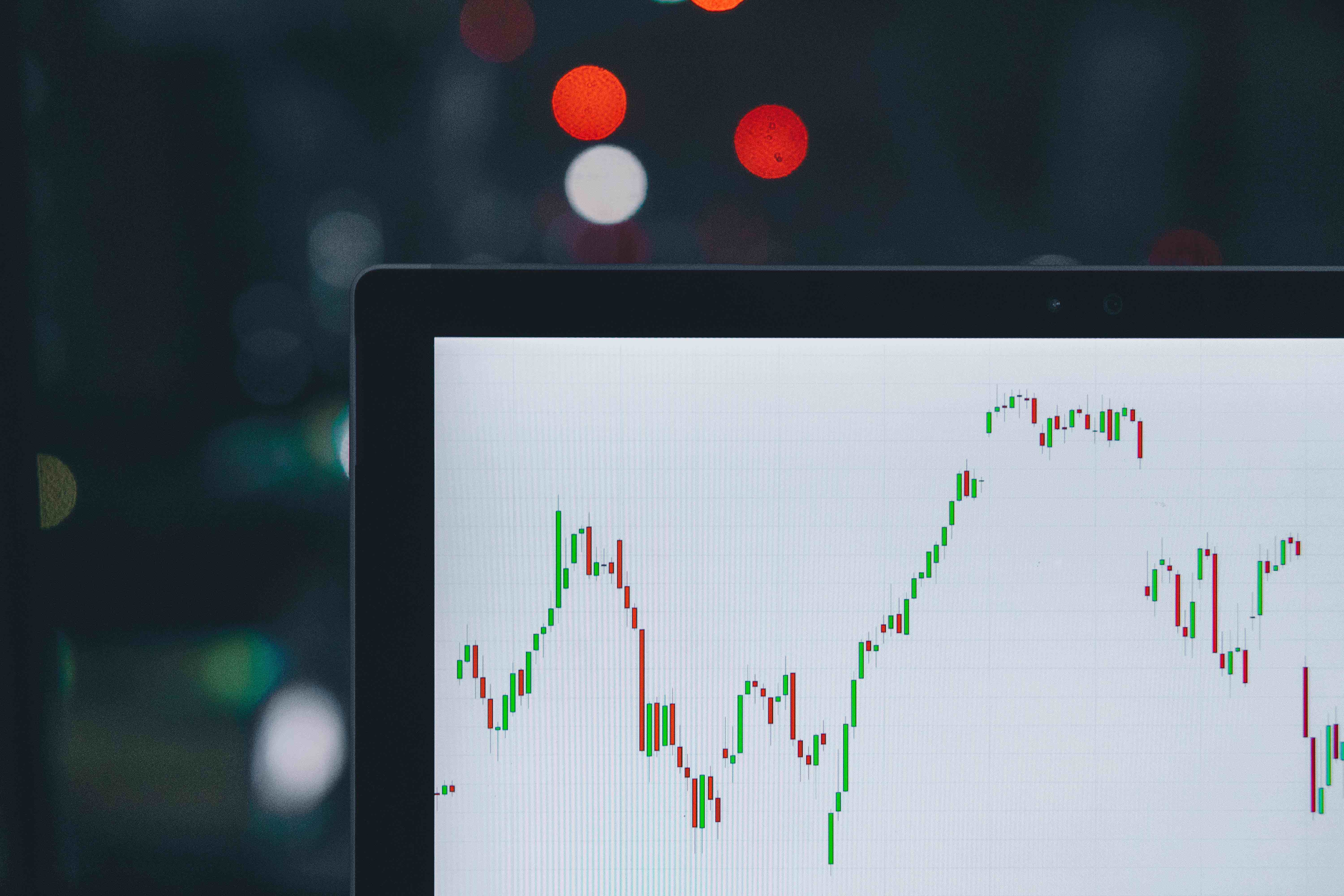 investor solutions data correlation highlight image